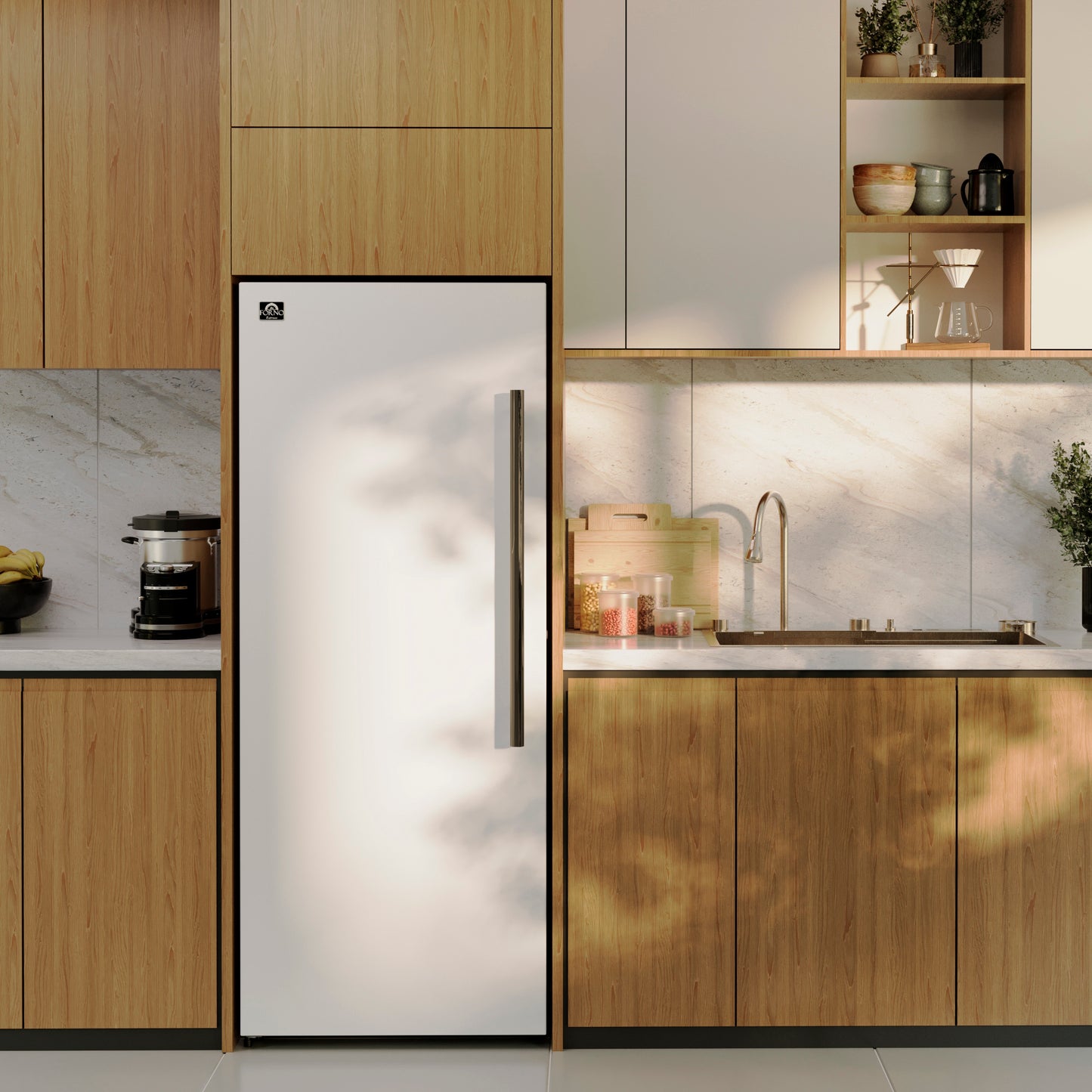 Congélateur/réfrigérateur vertical convertible Forno Maderno de 71 cm (28 pouces) en blanc avec poignée en laiton antique, 13,6 cu.ft., Balancement gauche