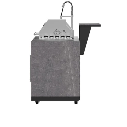 Cocina para exteriores Forno Rimini, barbacoa de 76 cm, 62 600 BTU, 3 quemadores con sellador y asador, centro de bebidas de 0,78 m³, fregadero de acero inoxidable, gabinetes negros y encimera de piedra sinterizada gris.
