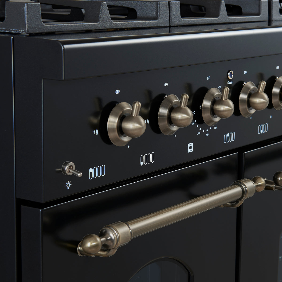 Forno Antico 48-Inch Dual Fuel Range, Black with Antique Brass Finish, 8 Burners, 94,000 BTU, 5.5 cu.ft. Double Ovens & Griddle - Forno Appliances