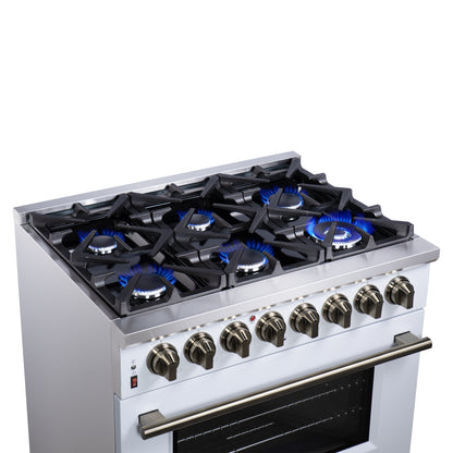 Cuisinière bi-énergie autonome Forno Massimo de 36 pouces, blanche, avec accessoires en laiton antique, 6 brûleurs et four à convection de 5,36 pi³.