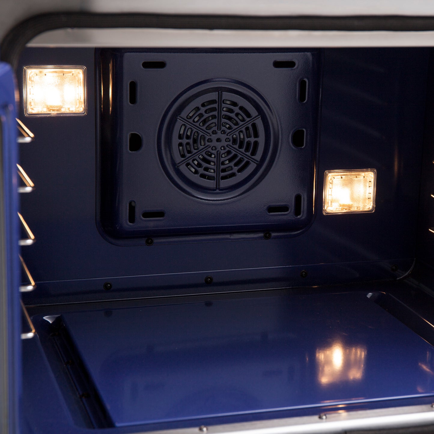 Cocina independiente Forno Capriasca de 30 pulgadas con puerta francesa, doble combustible, 4 quemadores y horno de convección real