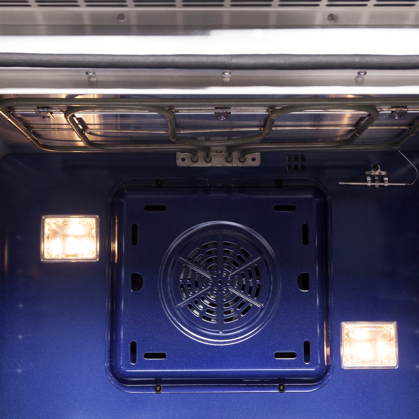 Cocina independiente Forno Capriasca de 30 pulgadas con puerta francesa, doble combustible, 4 quemadores y horno de convección real