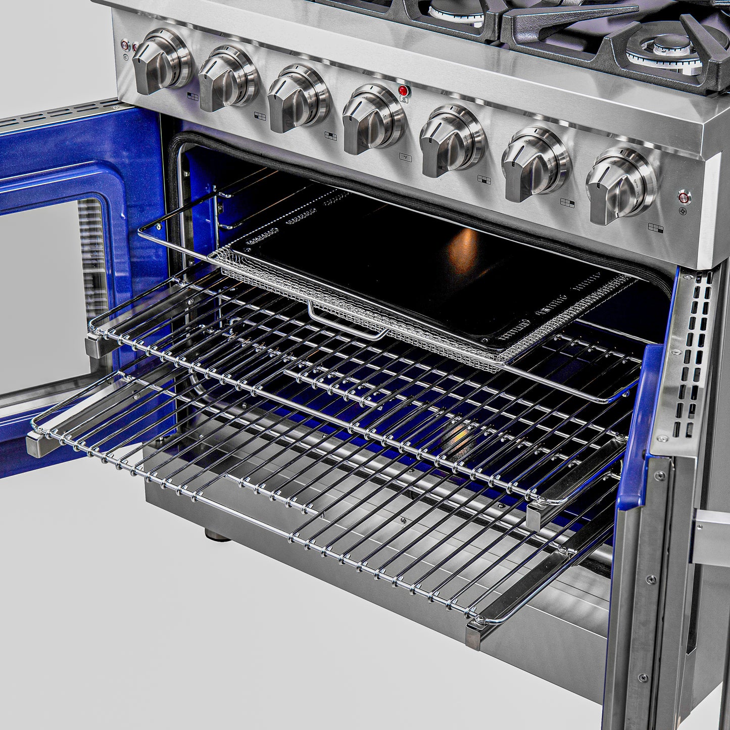 Cocina a gas independiente Forno Massimo de 36 pulgadas con puerta francesa, 6 quemadores, horno de convección y eficiencia energética.