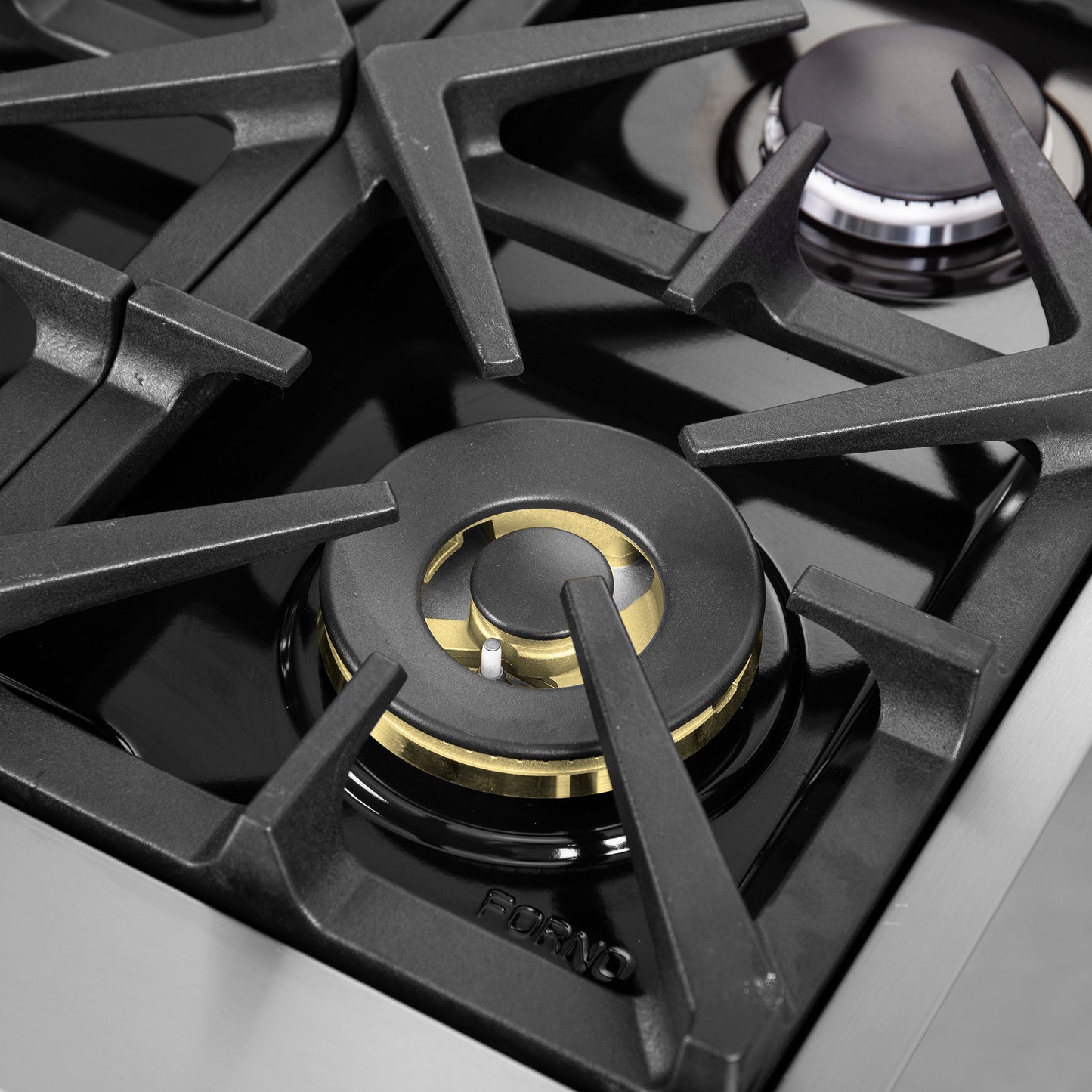 Cuisinière à gaz autonome à portes françaises Forno Massimo de 48 pouces, 8 brûleurs, four à convection, écoénergétique