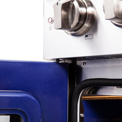 Cocina a gas independiente Forno Capriasca de 76 cm con puerta francesa, 4 quemadores, horno de convección y eficiencia energética.