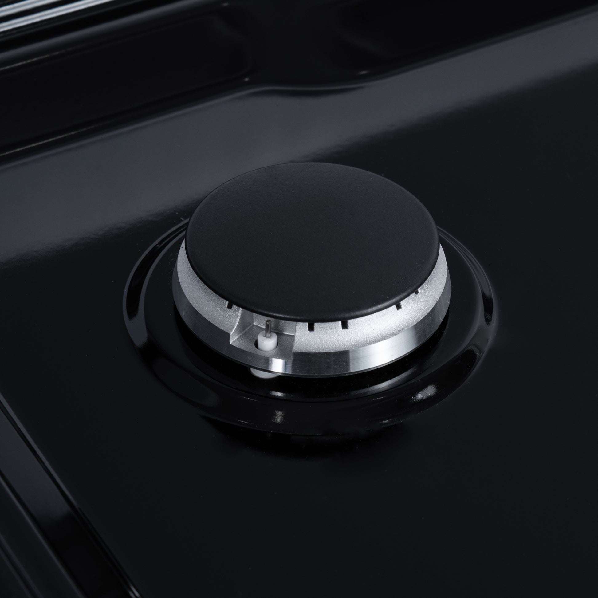 Valente 48" Gas Cooktop in White, 8 Sealed burners, 94,000 BUT Output, 2 Antique Brass Dual-Ring Burners, Continuous Cast Iron Grates - Forno Appliances