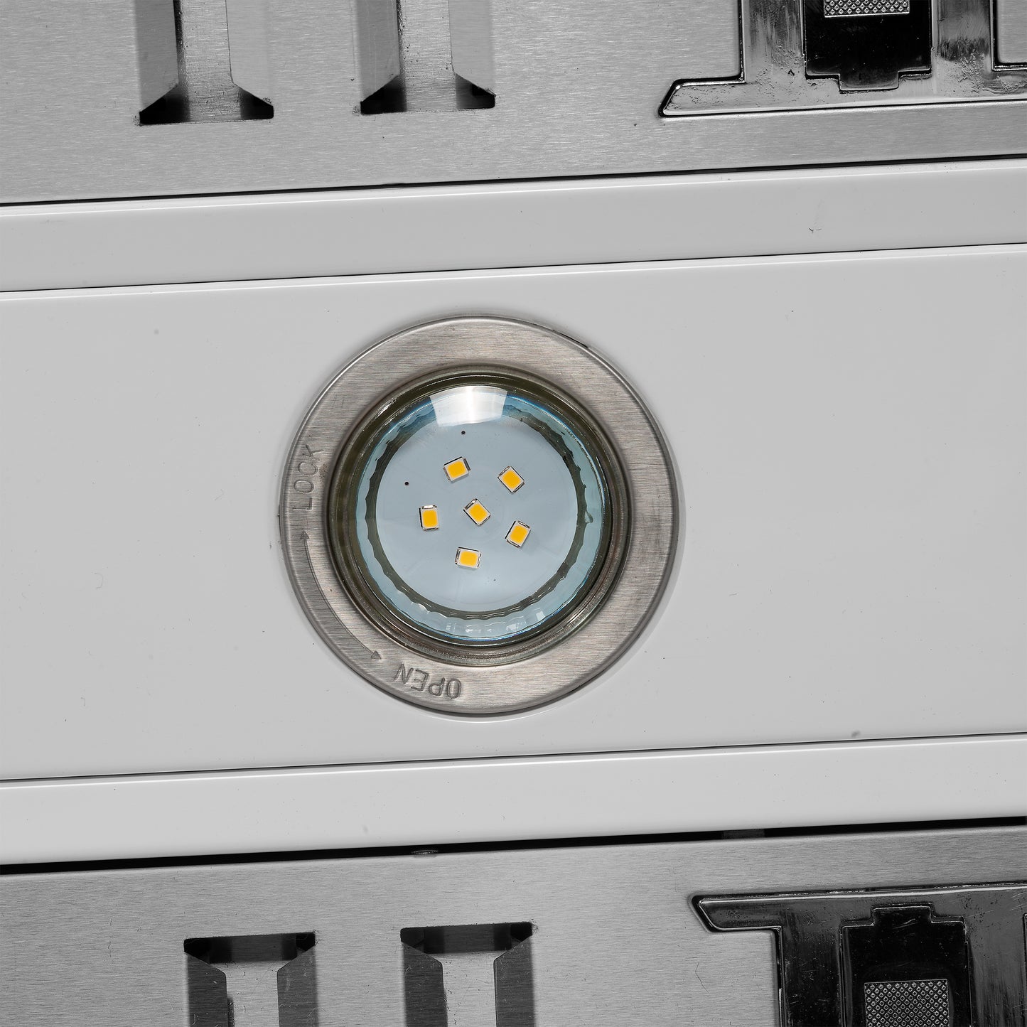 Campana extractora de pared Forno Aria de 60 pulgadas en color blanco