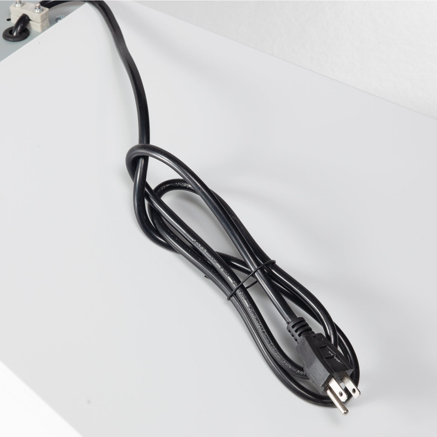 Campana extractora de pared Forno Aria de 60 pulgadas en color blanco