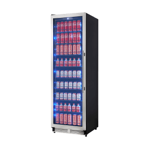 FBCBI6703 24S Beverage Cooler Angle Close Door With Beverage